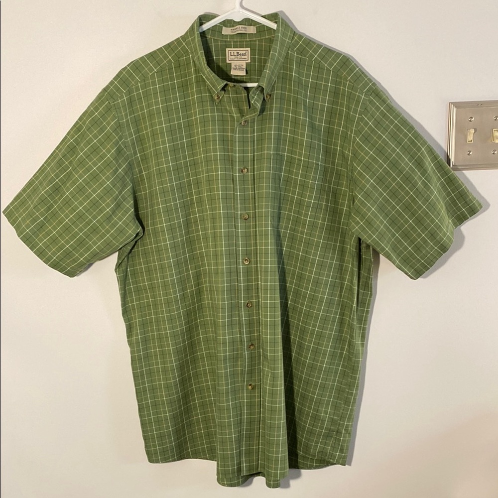LL Bean Men’s XL-Tall Wrinkle Free Traditional Fit Casual Short Sleeve Shirt